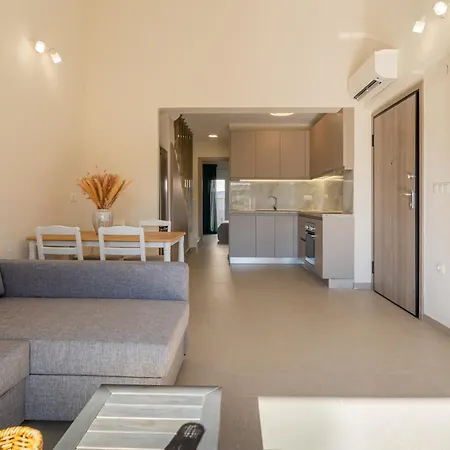 Elgio Maisonette *